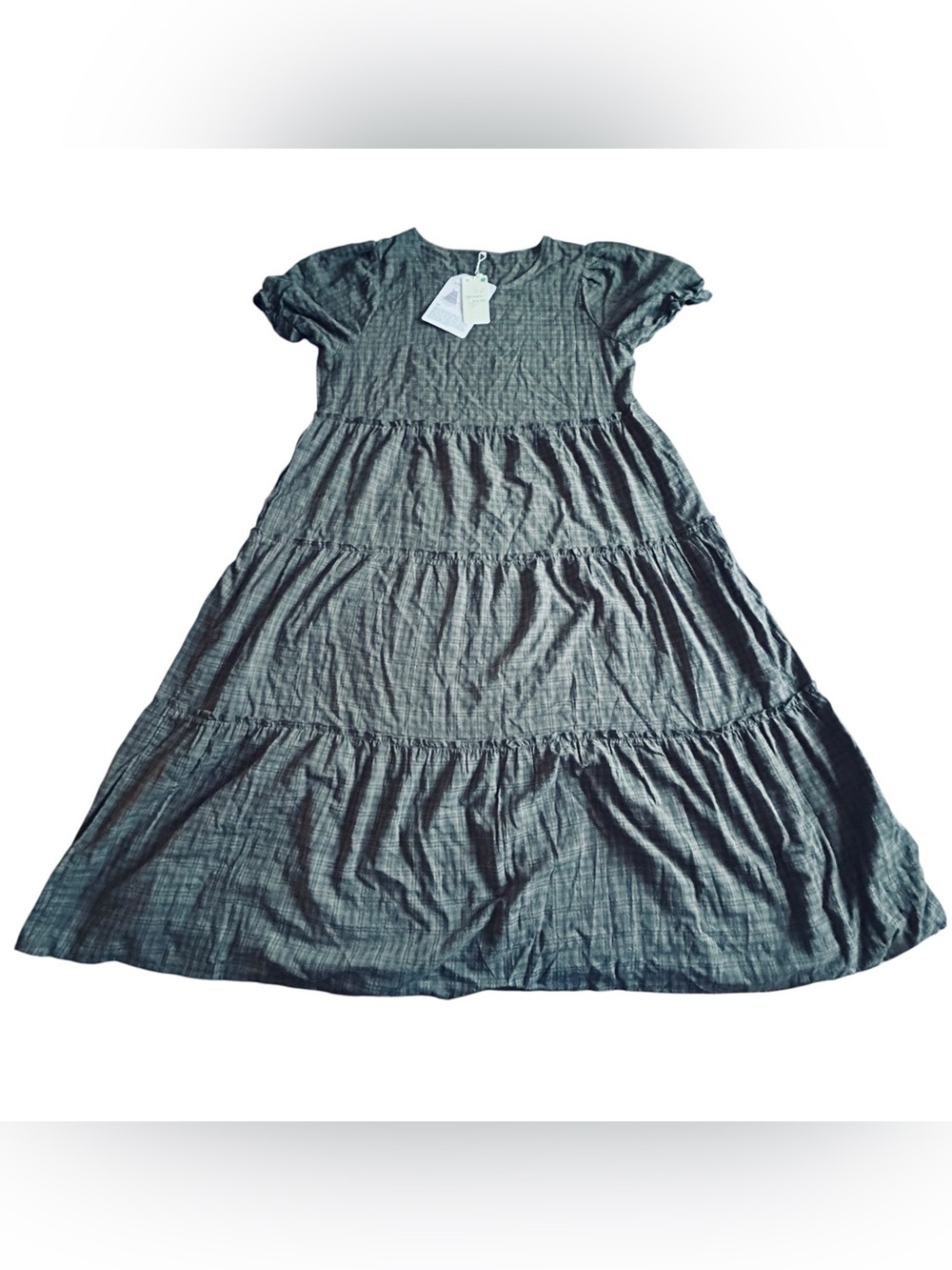 Tiered Midi Dress with Puff Sleeves in Green